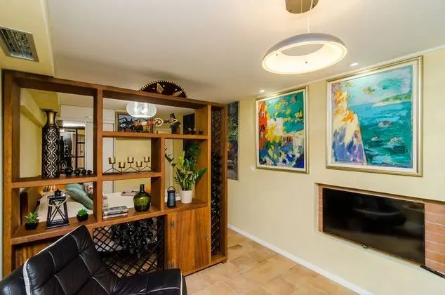 Stüdyo (City Getaway - Studio Apartment)