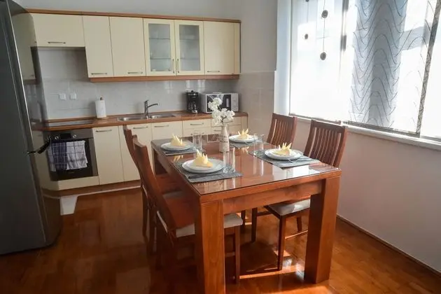 Apart Daire, Şehir Manzaralı