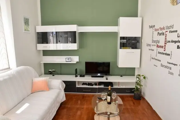 Apart Daire, Şehir Manzaralı