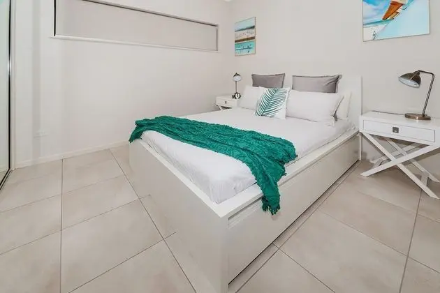 Apartment Close To The City Life on Lake 3