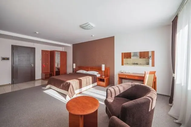 Standard Stüdyo, 1 Büyük (Queen) Boy Yatak