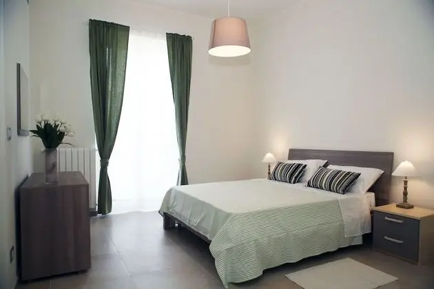Apart Daire, Avlu Manzaralı (Sottovento)