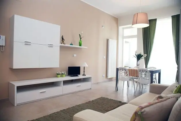 Apart Daire, Avlu Manzaralı (Sottovento)