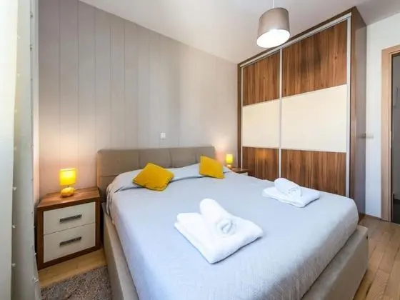 Apart Daire (One Bedroom Apartment with Balcony an)