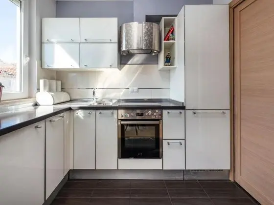 Apart Daire (One Bedroom Apartment with Balcony an)