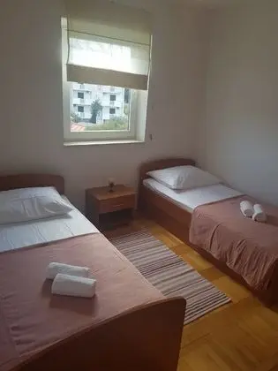 Apart Daire (Two Bedroom Apartment with Balcony an)