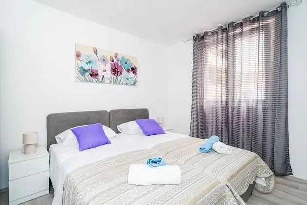 Apart Daire (Two Bedroom Apartment with Terrace)