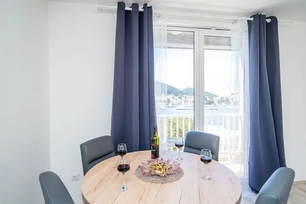 Apart Daire (Two Bedroom Apartment with Terrace)