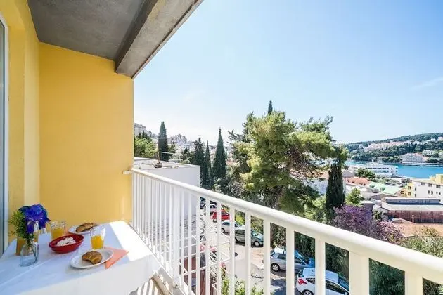 Apart Daire (Two Bedroom Apartment with Terrace)