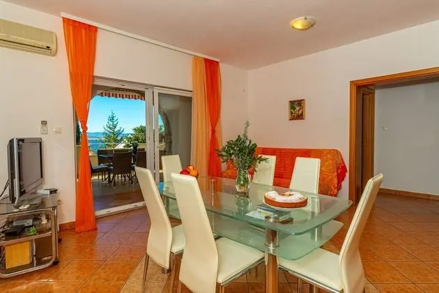 Apart Daire, 2 Yatak Odası, Deniz Manzaralı