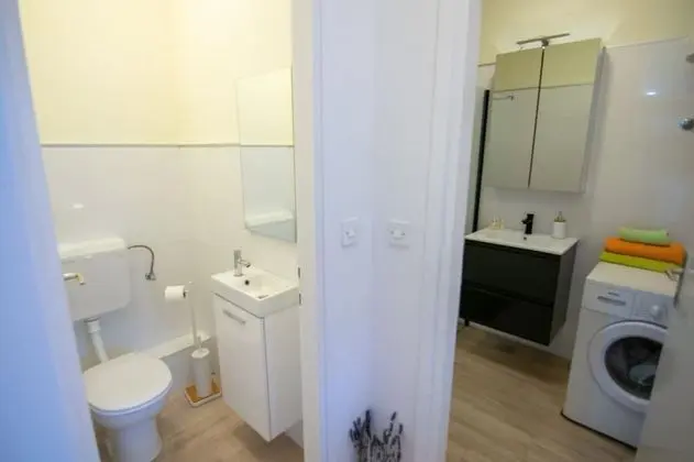Family Apart Daire, 2 Yatak Odası, Balkon, Avlu Manzaralı