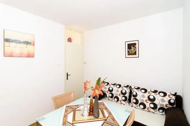 Apart Daire (One-Bedroom Apartment with Terrace)