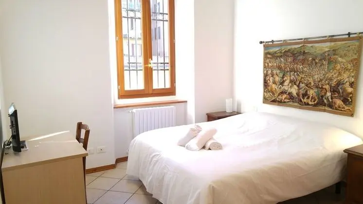 Apart Daire, 2 Yatak Odası (Location: Via della Cernaia 23E)