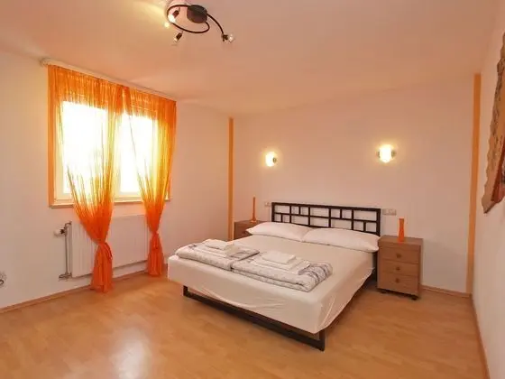 Apart Daire, 1 Yatak Odası (19/460)