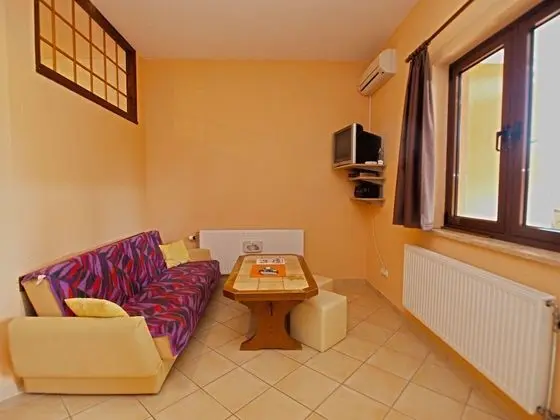 Apart Daire, 1 Yatak Odası (19/461)