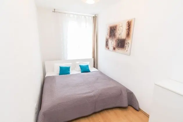 Apart Daire, 2 Yatak Odası, Mutfak