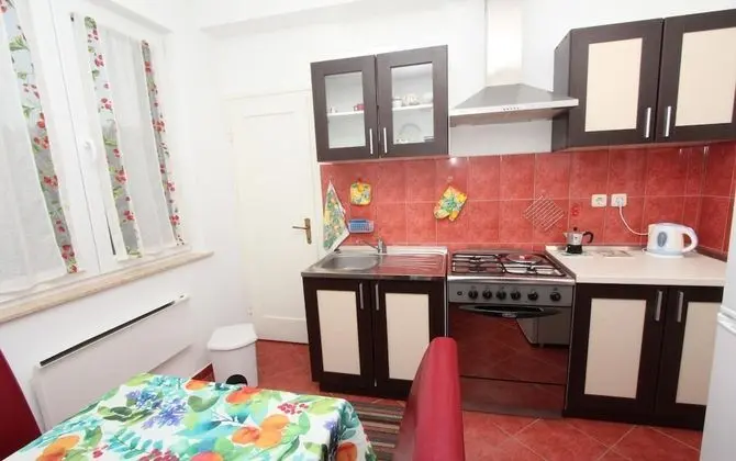 Apart Daire, 2 Yatak Odası, Balkon