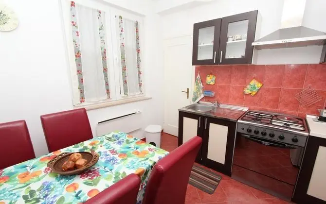 Apart Daire, 2 Yatak Odası, Balkon