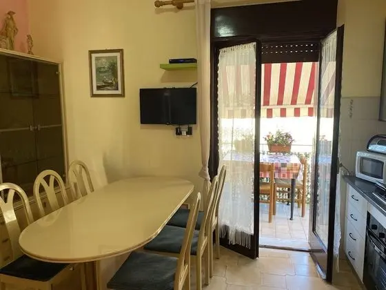Apart Daire, 4 Yatak Odası, Veranda
