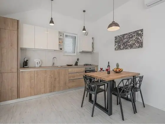 Apart Daire (2 Bedroom Apt with Balcony n Sea View)