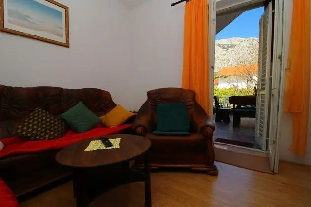 Apart Daire (Three Bedroom Apartment with Terrace)