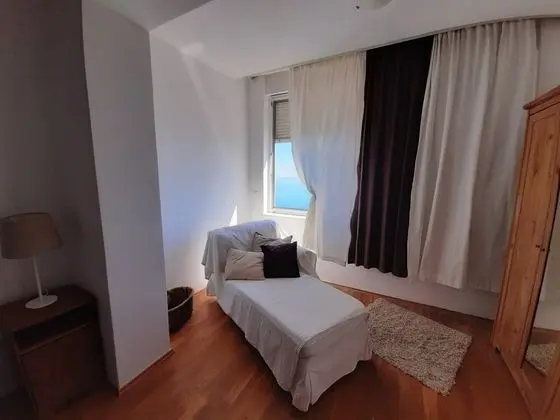 Apart Daire (Two Bedroom Apartment with Balcony)