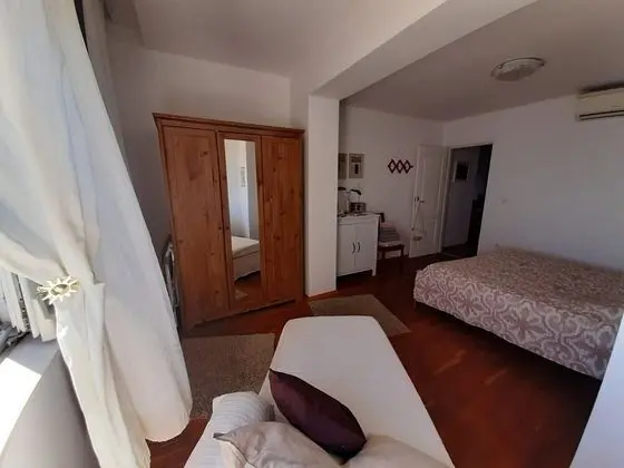 Apart Daire (Two Bedroom Apartment with Balcony)