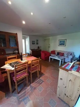 Apart Daire (Two Bedroom Apartment with Balcony)