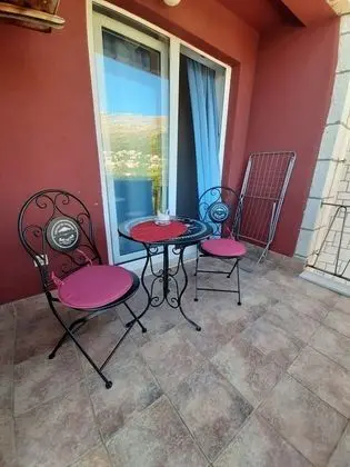 Apart Daire (Two Bedroom Apartment with Balcony)