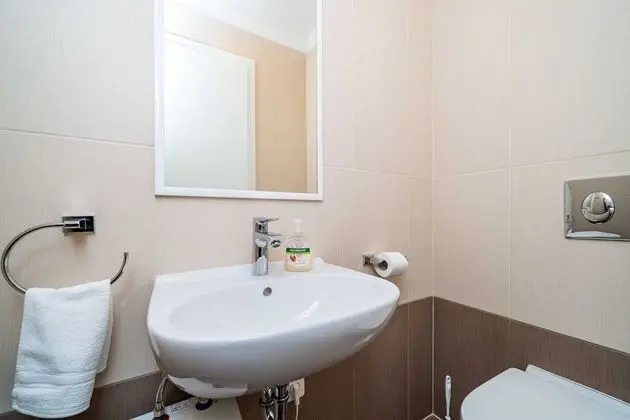 Apart Daire (Two Bedroom Apartment with Balcony)