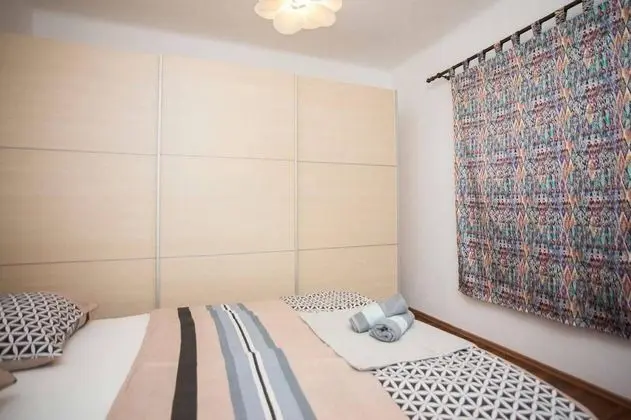 Apart Daire, 1 Çift Kişilik Yatak ve Çekyat