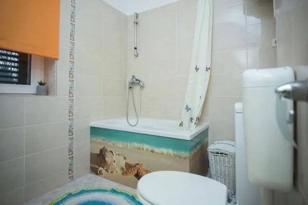 Apart Daire, 1 Çift Kişilik Yatak ve Çekyat