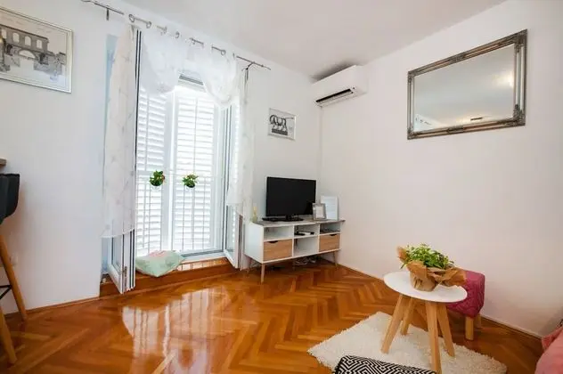 Apart Daire (Two Bedroom Apartment)