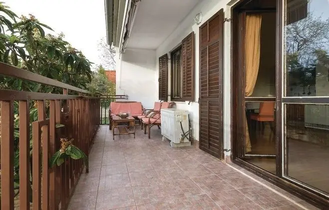 Apart Daire, 2 Yatak Odası (769/1793)