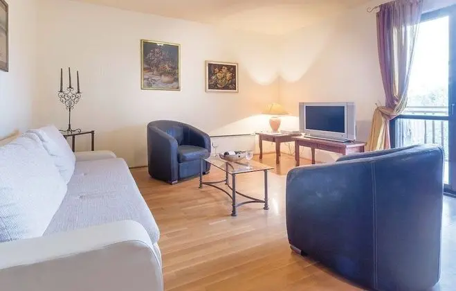 Apart Daire, 2 Yatak Odası (769/1793)