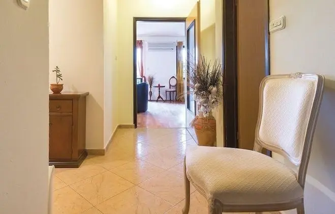 Apart Daire, 2 Yatak Odası (769/1793)