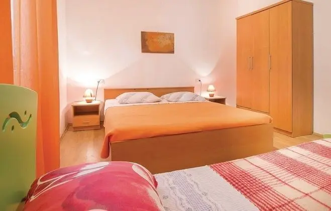 Apart Daire, 2 Yatak Odası (769/1794)