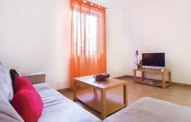 Apart Daire, 2 Yatak Odası (769/1794)