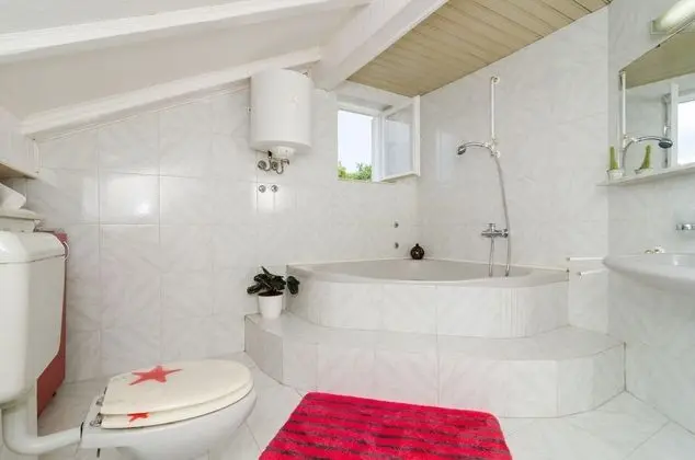 Apart Daire (Two Bedroom Apartment with Balcony an)