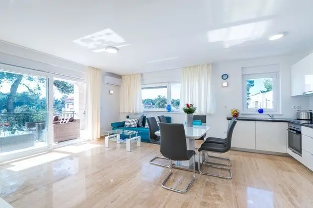 Family Apartment (A1)