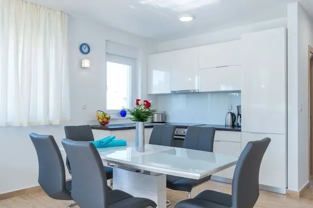 Family Apartment (A1)