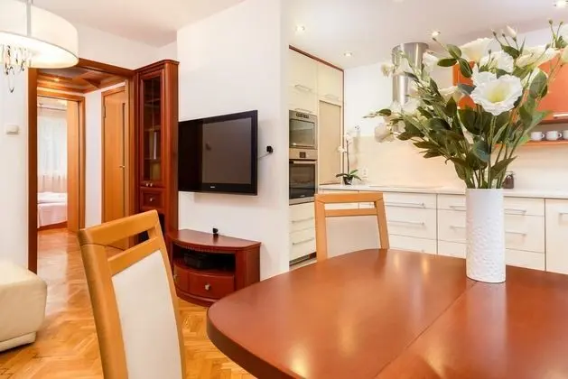 Apart Daire, 2 Yatak Odası, Balkon