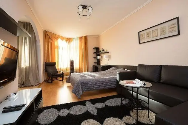 Apart Daire, 1 Yatak Odası (Bazhova, 68-234)