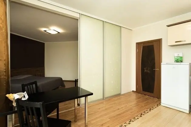 Apart Daire, 1 Yatak Odası (Shevchenko, 20-178)