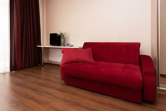 Apart Daire, 1 Yatak Odası (Belinskogo, 30-102)