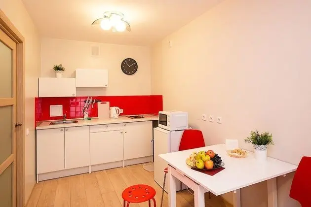 Apart Daire, 1 Yatak Odası (Ilyicha str., 42a-82)