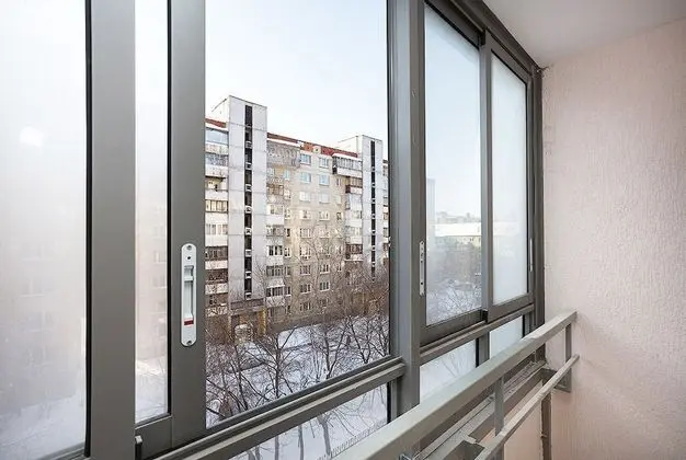 Apart Daire, 1 Yatak Odası (Ilyicha str., 42a-82)