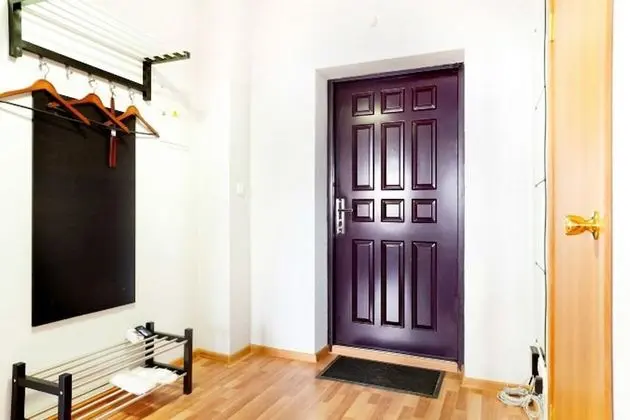 Apart Daire, 1 Yatak Odası (Mashinistov, 3-19)
