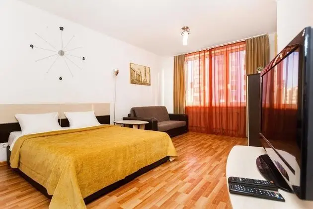 Apart Daire, 1 Yatak Odası (Sheynkmana, 90-60)