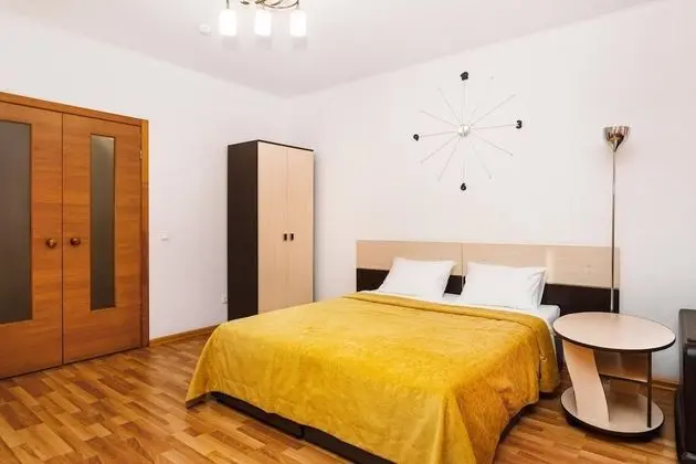 Apart Daire, 1 Yatak Odası (Sheynkmana, 90-60)